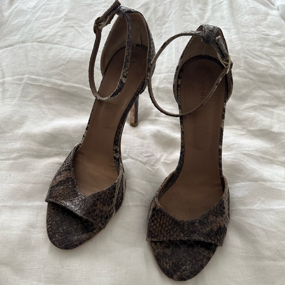 Fake snake skin and leather